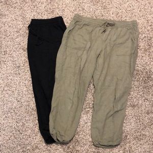 Two Pairs of Old Navy Linen Cropped Pants
